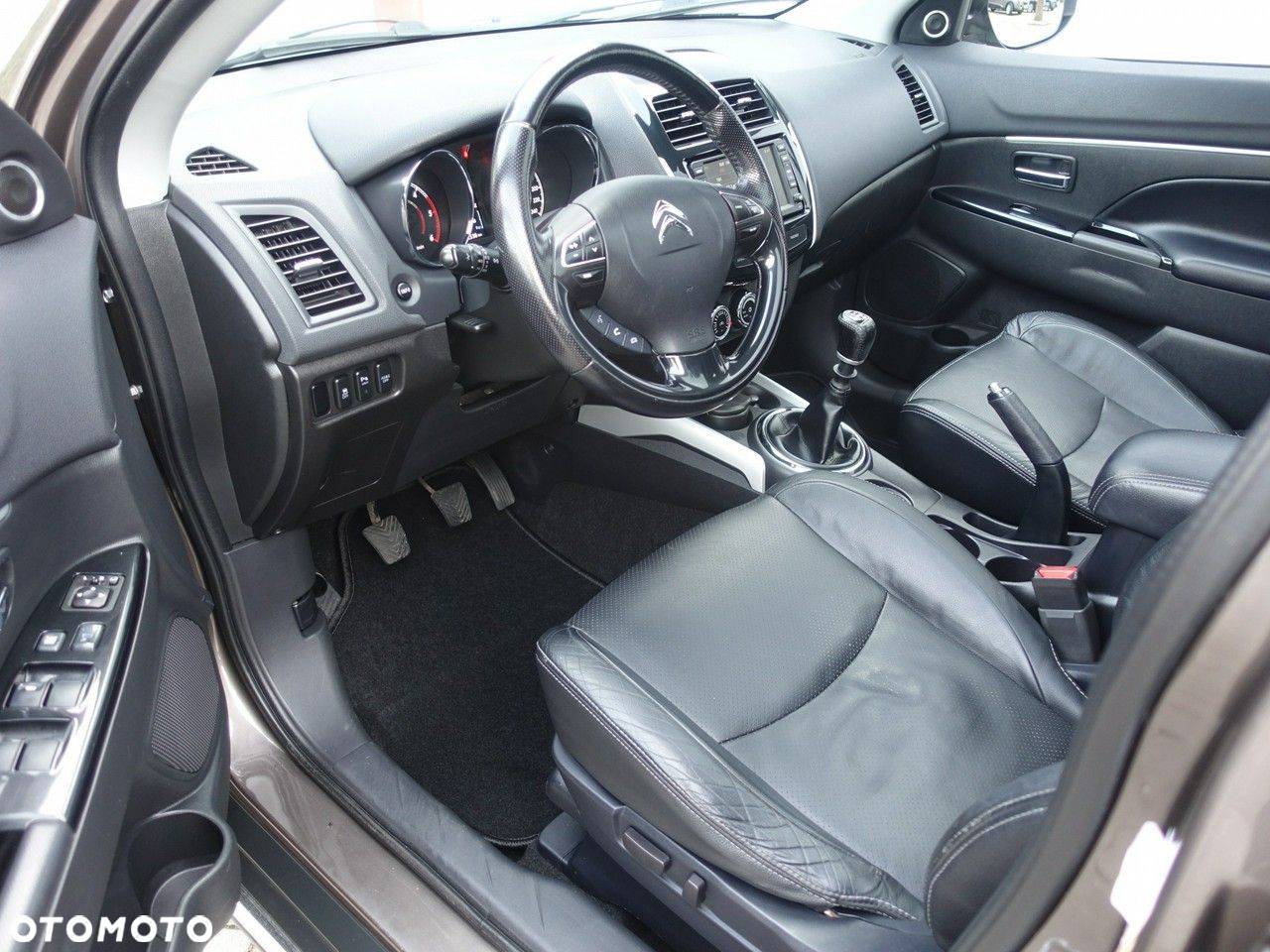 Citroën C4 Aircross 1.8 e-HDi STT 4x2 Exclusive - 9
