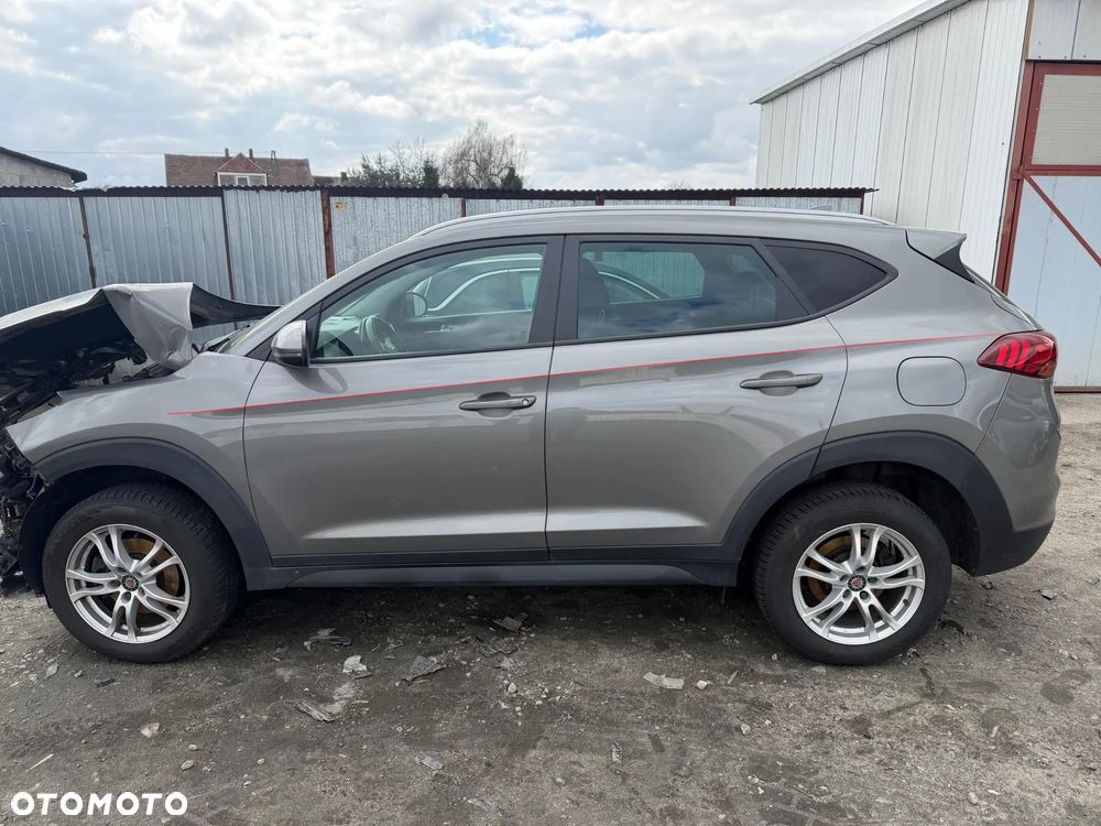 Hyundai Tucson 1.6 GDi 2WD Select - 1