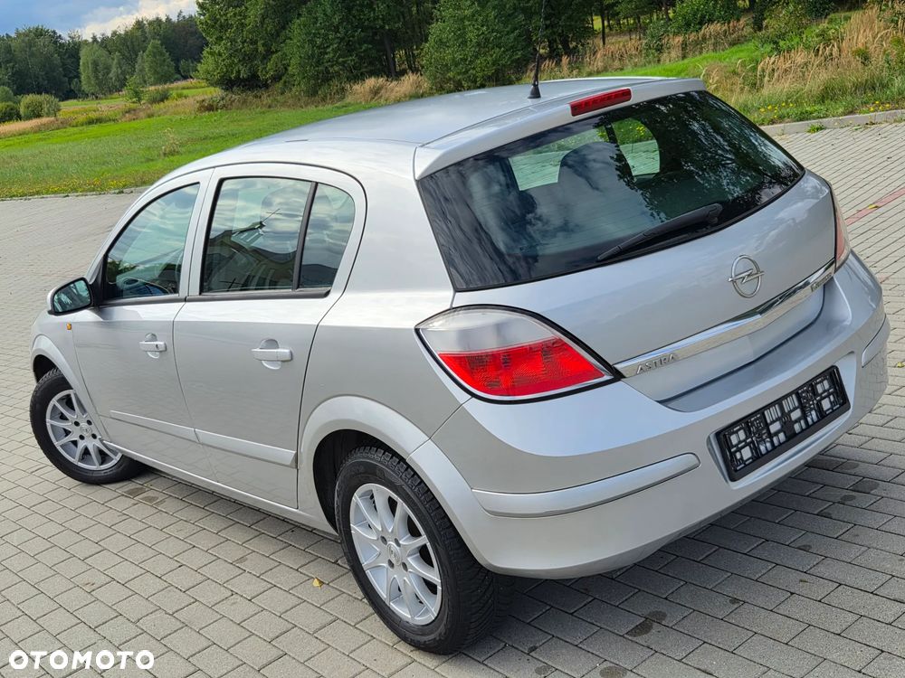 Opel Astra 1.6 Edition Plus - 3