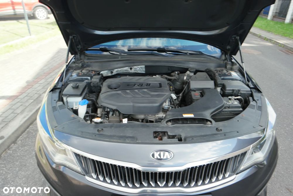 Kia Optima - 33