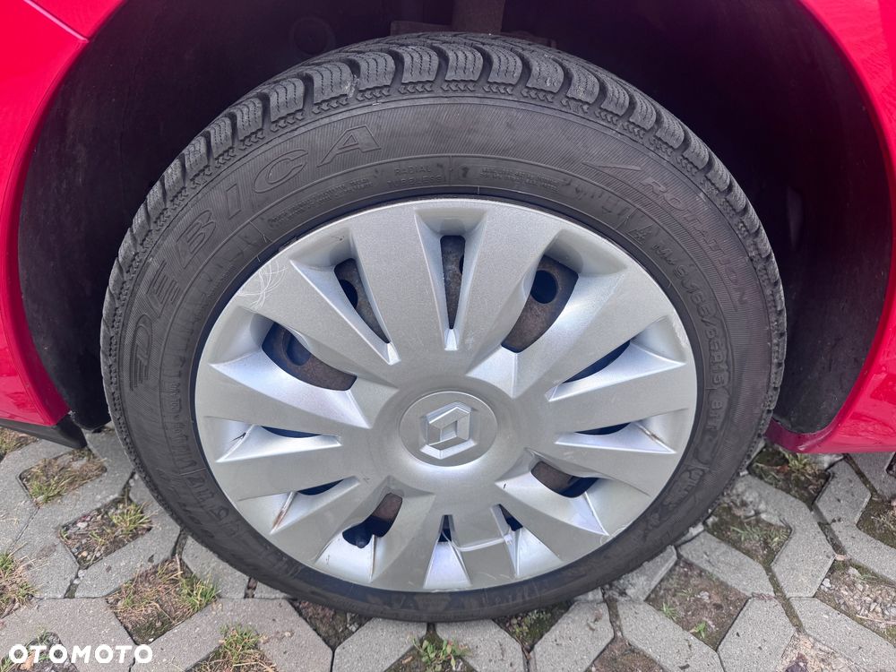 Renault Clio - 15