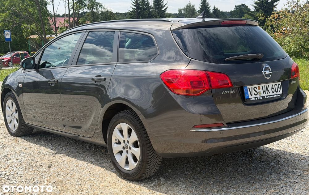 Opel Astra 1.4 Turbo Edition Sport - 4