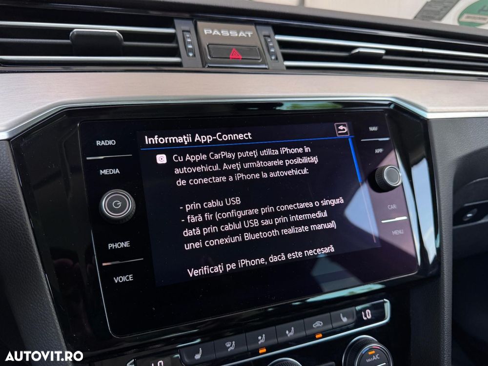 Volkswagen Passat - 23