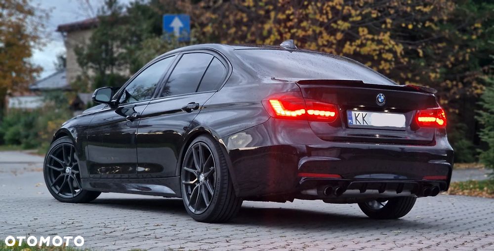 BMW Seria 3 330i M Sport Shadow - 2