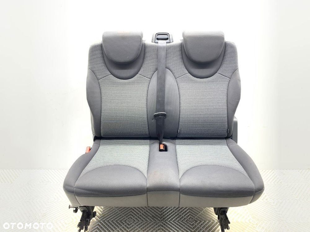 FOTEL TYŁ  CITROEN JUMPY (VF7) 2007 - 2016 2.0 HDi 165 120 kW [163 KM] olej napędowy 2010 - 2016 - 1