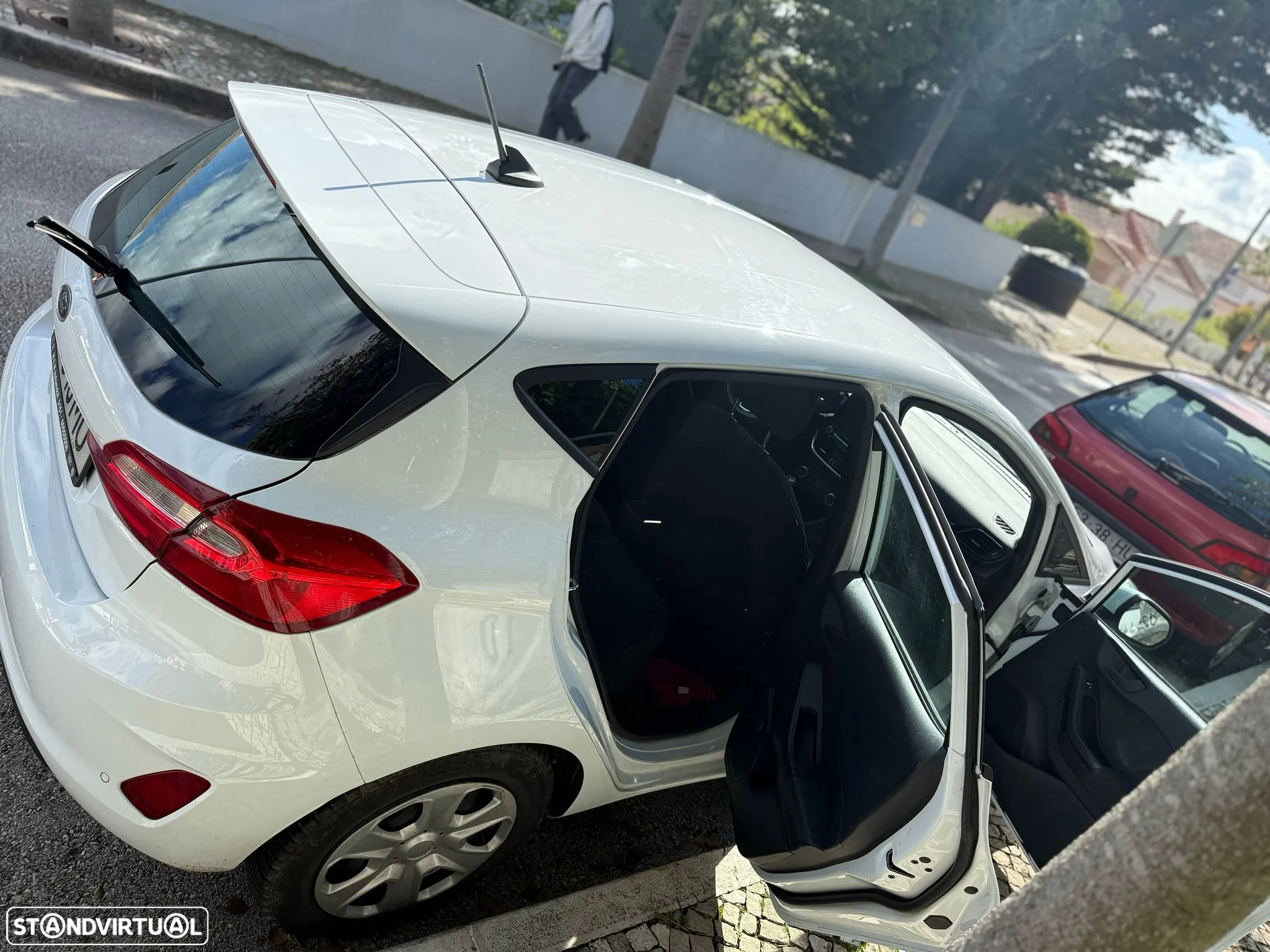 Ford Fiesta 1.0 EcoBoost Active - 13