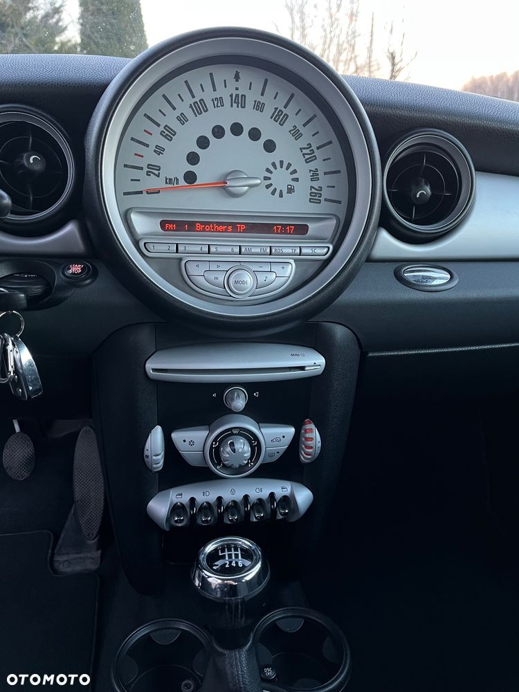MINI ONE Standard - 9