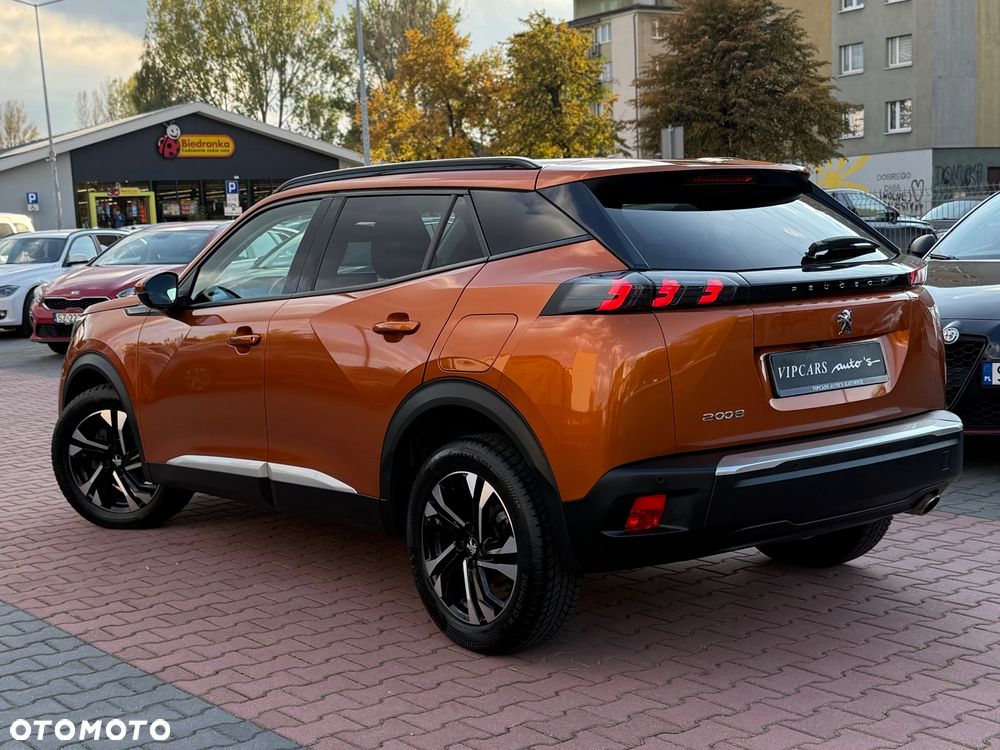 Peugeot 2008 1.5 BlueHDi Allure S&S - 19