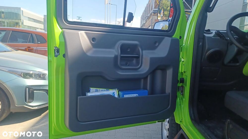 Evum Motors Evum Motors aCar - 10