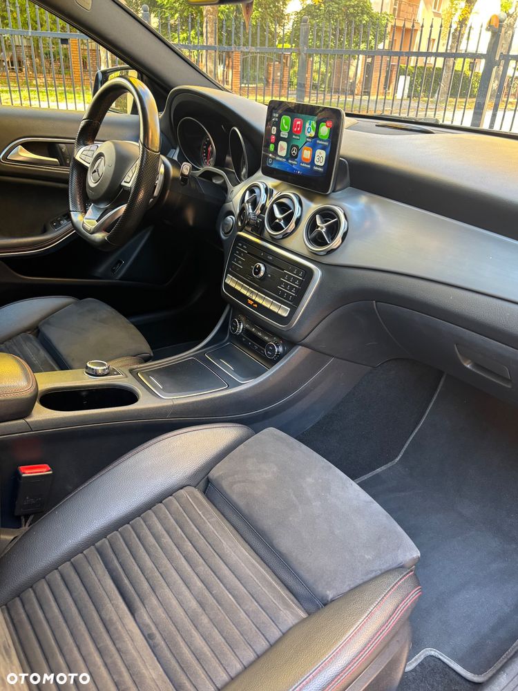 Mercedes-Benz GLA 250 4Matic 7G-DCT AMG Line - 4