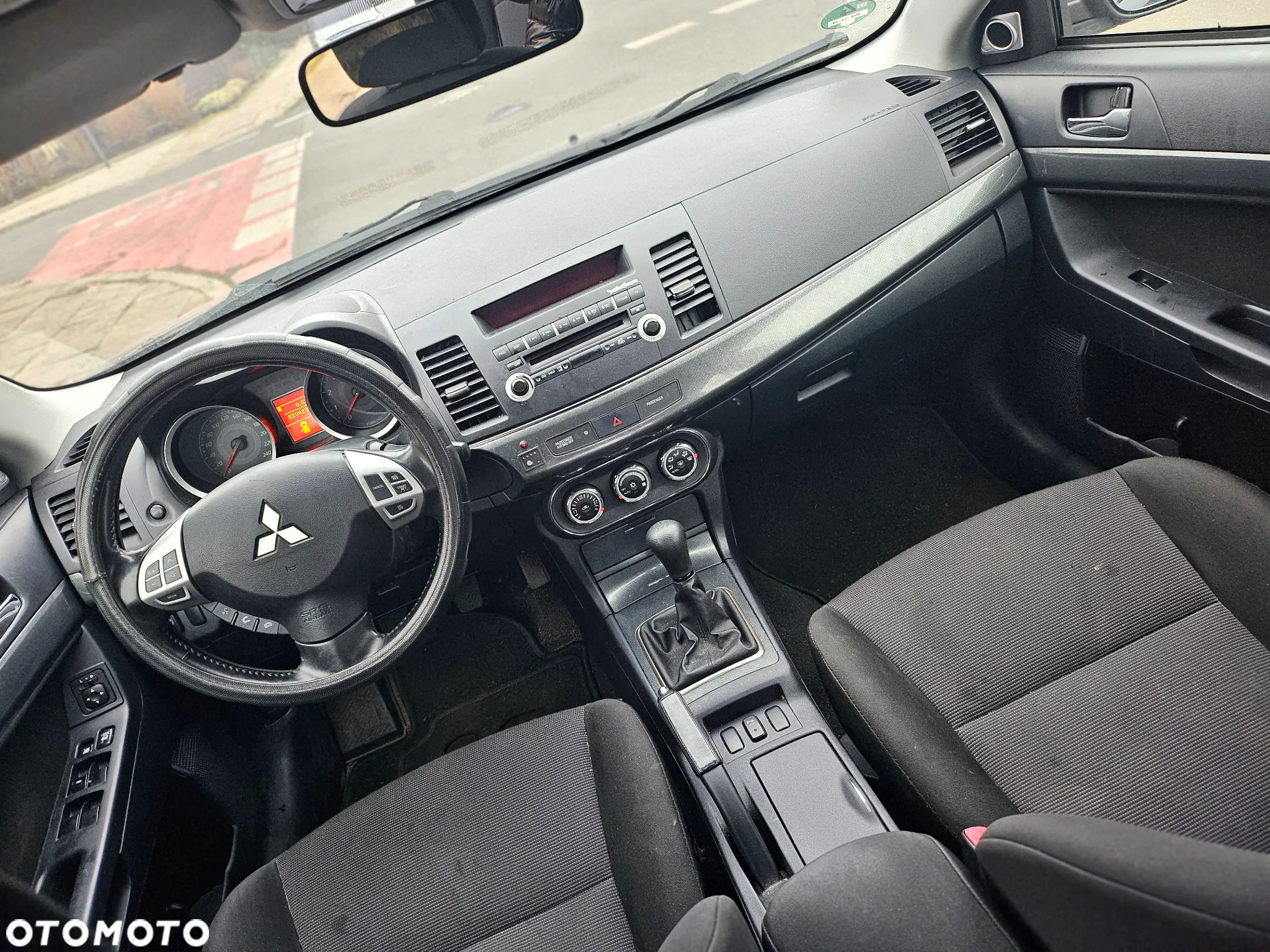Mitsubishi Lancer 1.8 Intense LPG - 8