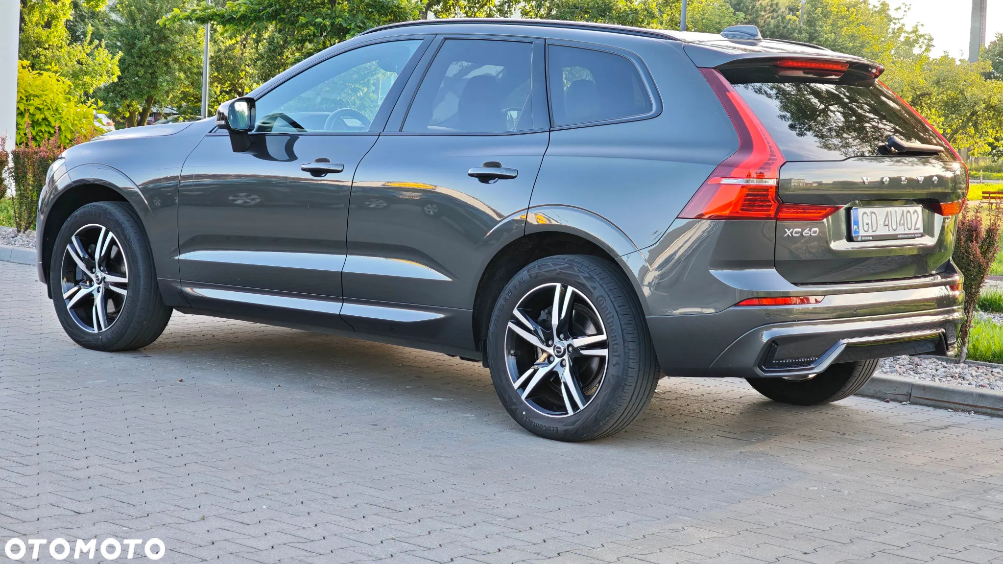 Volvo XC 60 B4 D AWD Geartronic RDesign - 3