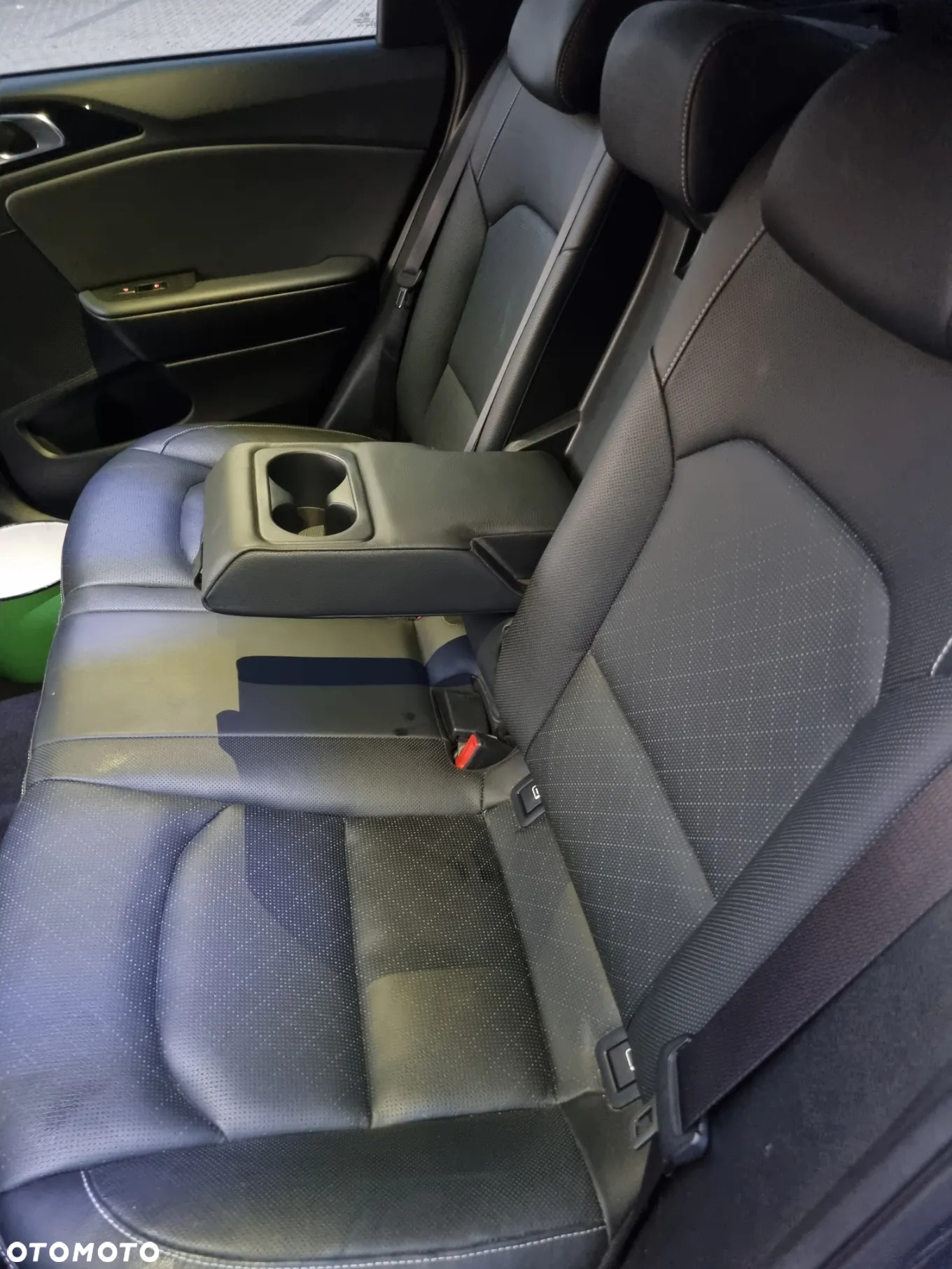 Kia Ceed 1.6 CRDi DCT Platinum Edition - 30