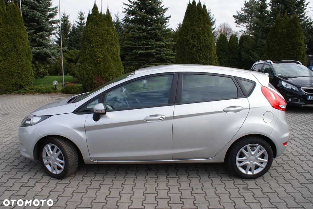 Ford Fiesta 1.25 Champions Edition - 3