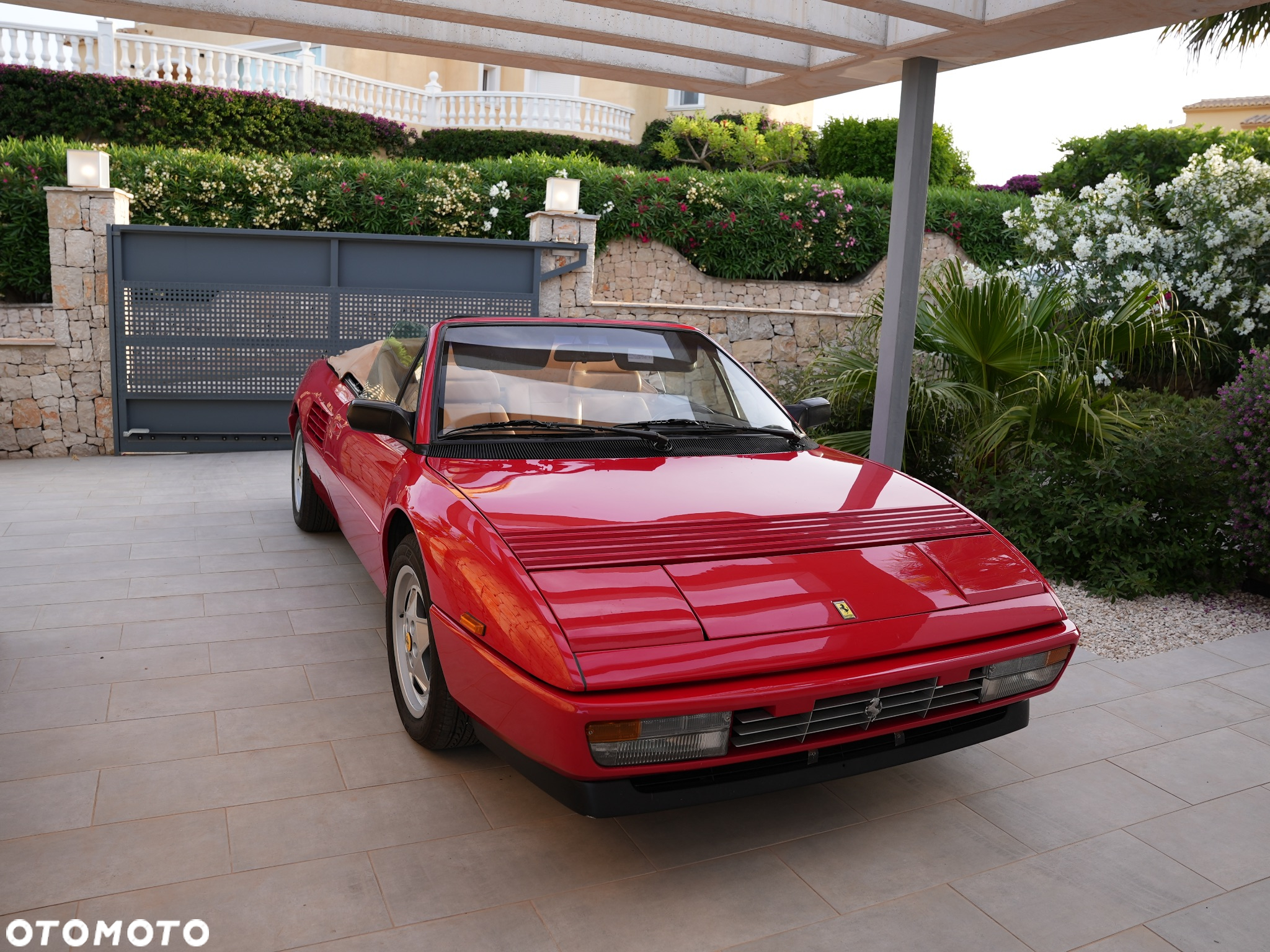 Ferrari Mondial - 7
