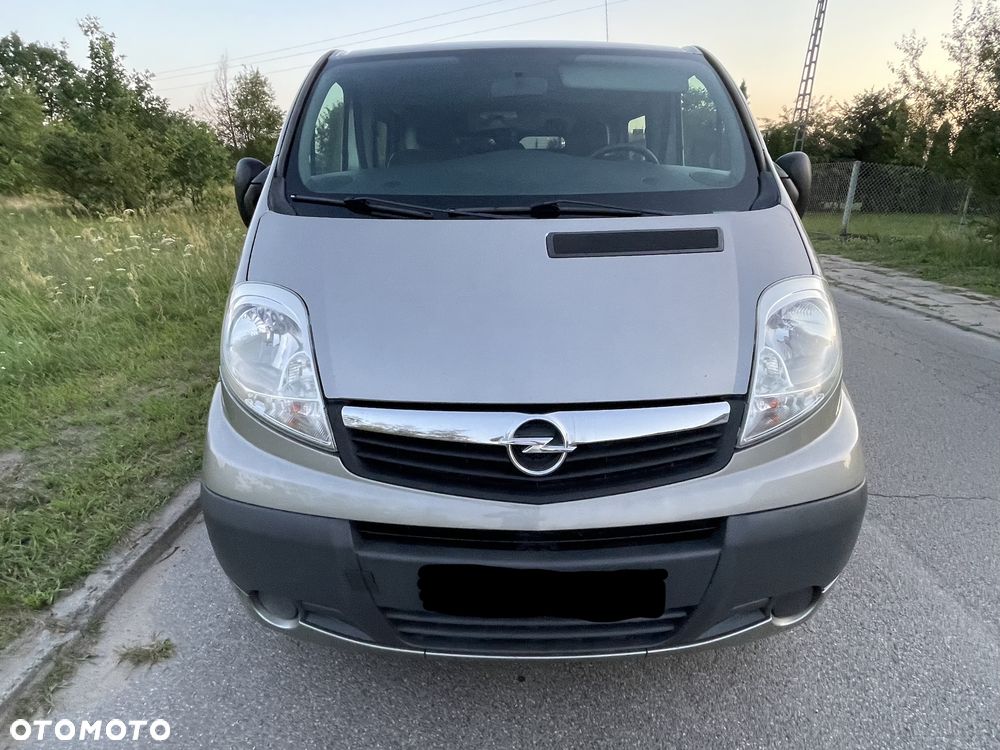 Opel Vivaro - 19