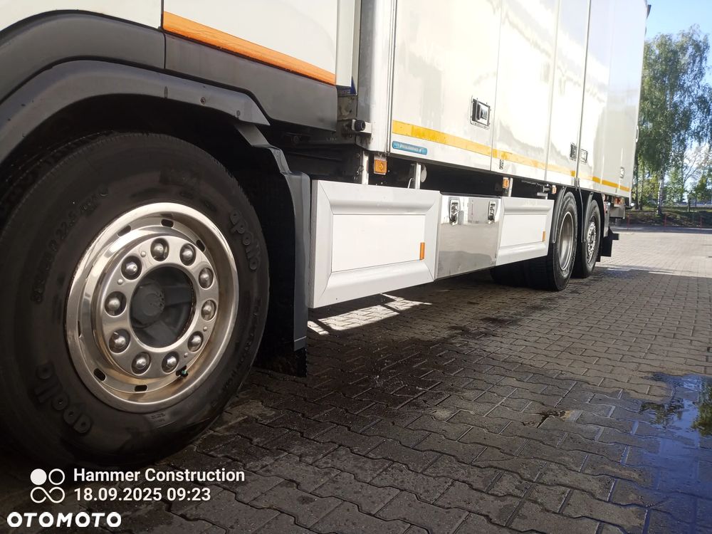 Volvo FM 300 - 13