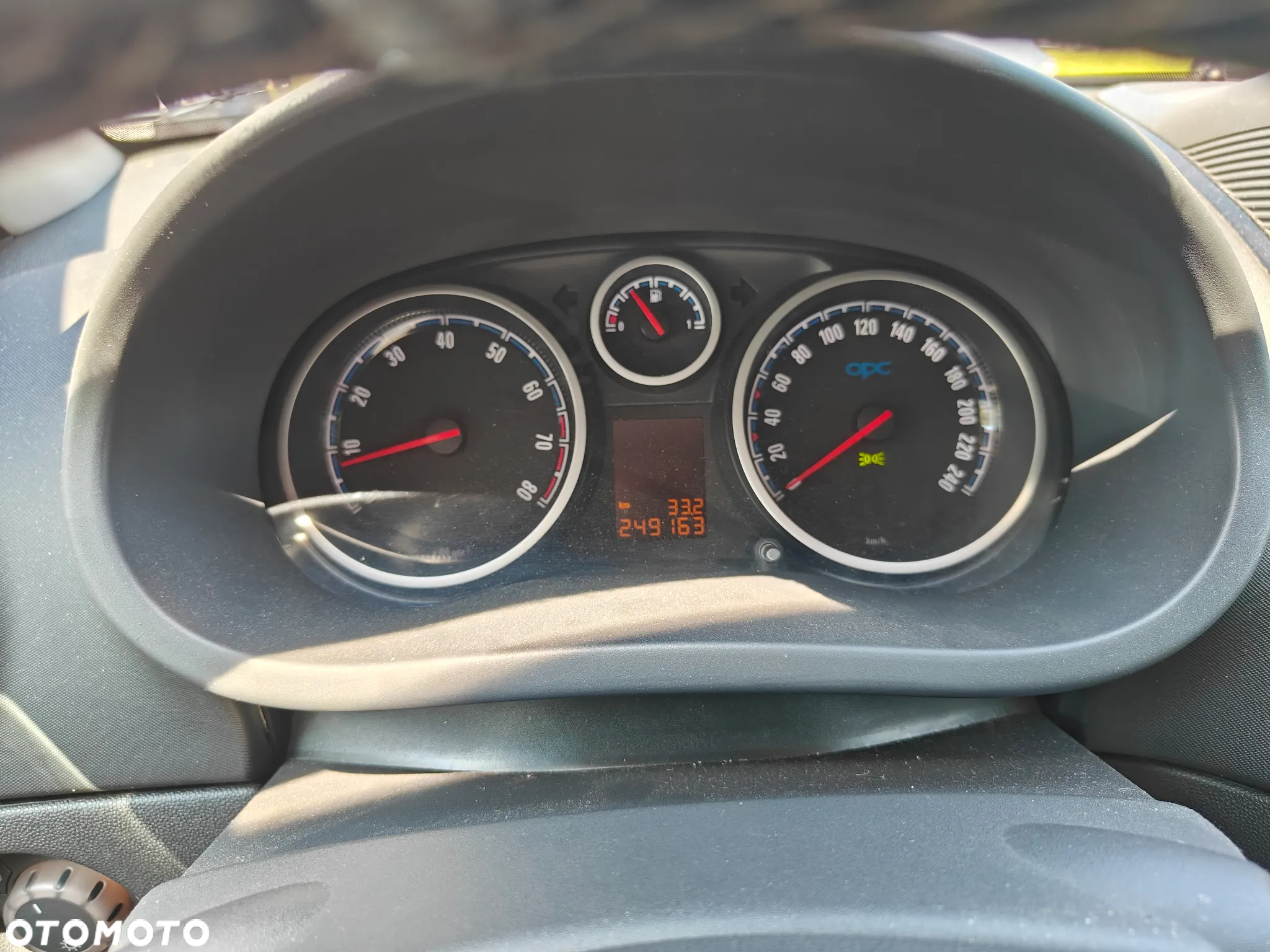 Opel Corsa 1.6 Turbo OPC - 13