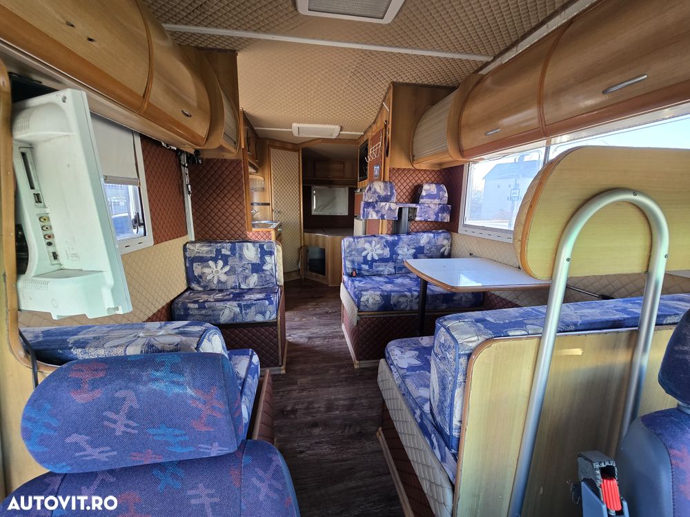 Mercedes-Benz Sprinter - 5