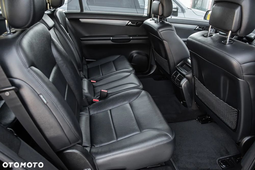 Mercedes-Benz Klasa R 350 CDI L DPF 4Matic 7G-TRONIC - 32