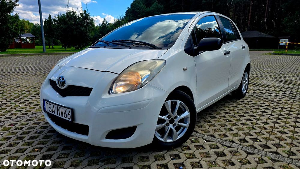 Toyota Yaris 1.4 D-4D Sol - 1