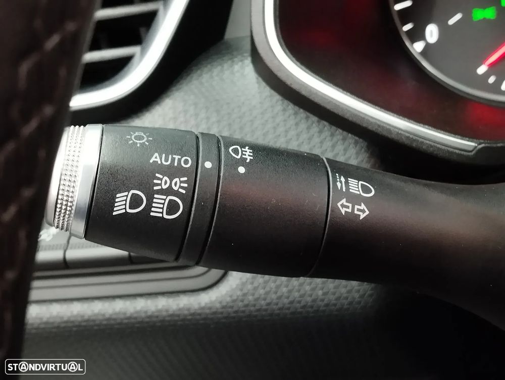 Renault Clio 1.5 Blue dCi Intens - 19