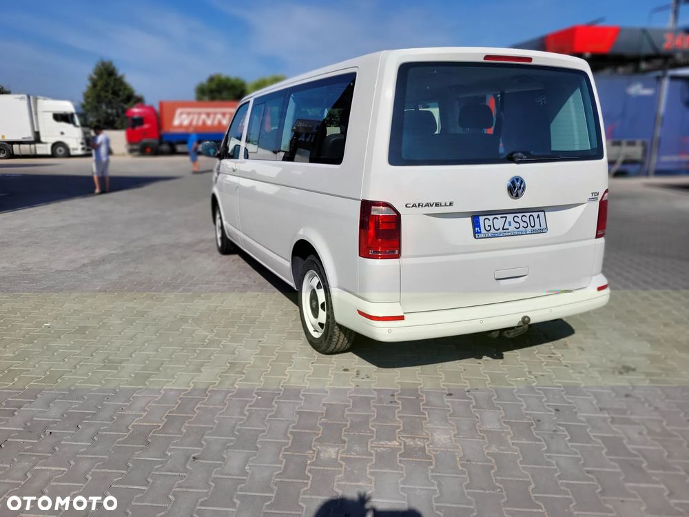 Volkswagen Caravelle 2.0 TDI L2 Comfortline DSG - 12