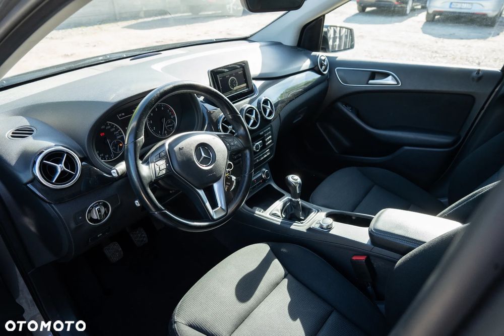 Mercedes-Benz Klasa B 180 BlueEFFICIENCY Edition - 7