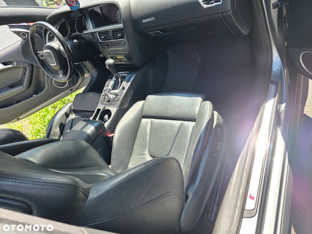 Audi S5 Coupé - 12