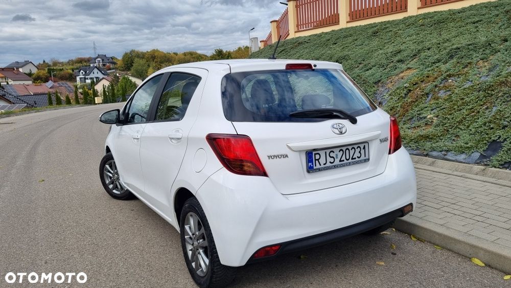 Toyota Yaris - 5
