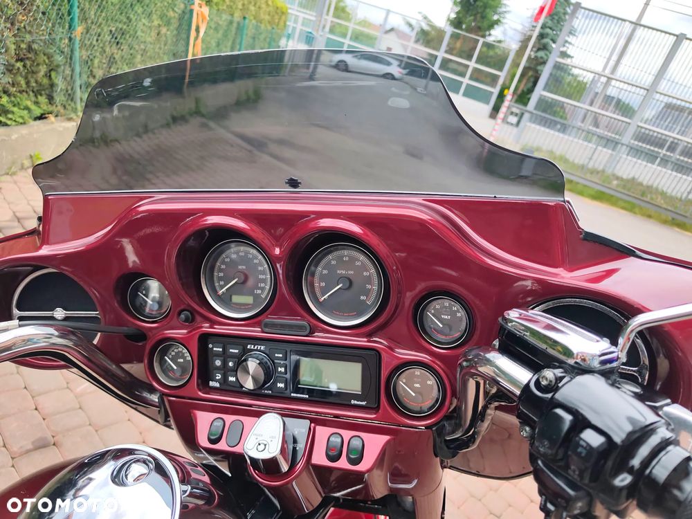 Harley-Davidson FLHTCU Ultra - 23