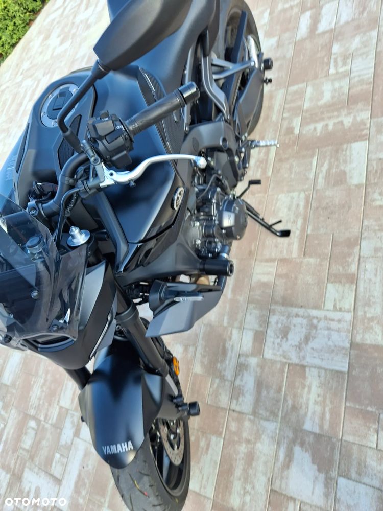 Yamaha MT - 10