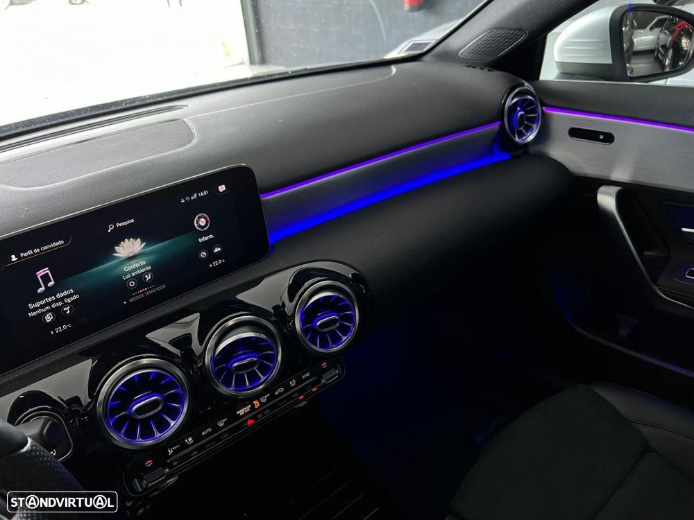 Mercedes-Benz A 250 AMG Line Aut. - 10