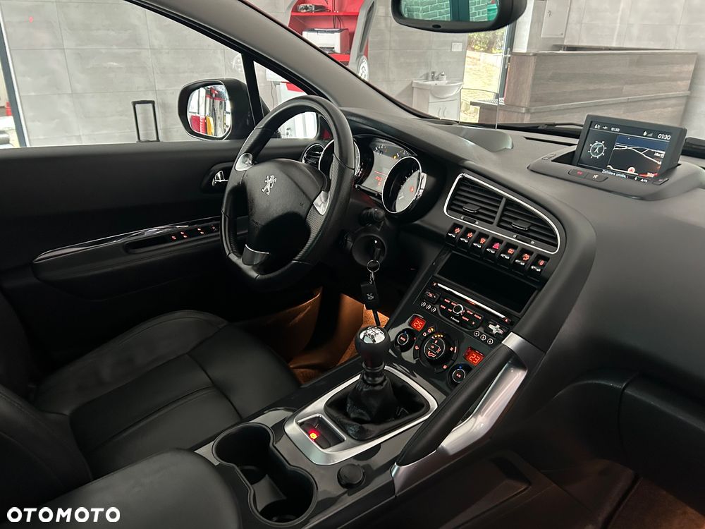 Peugeot 3008 1.6 Active - 32