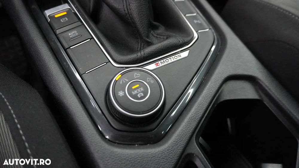 Volkswagen Tiguan 2.0 TDI 4Mot DSG Elegance - 21