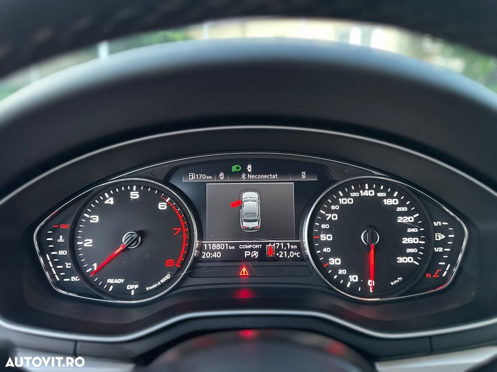 Audi A4 40 TFSI quattro S tronic MHEV Advance - 12