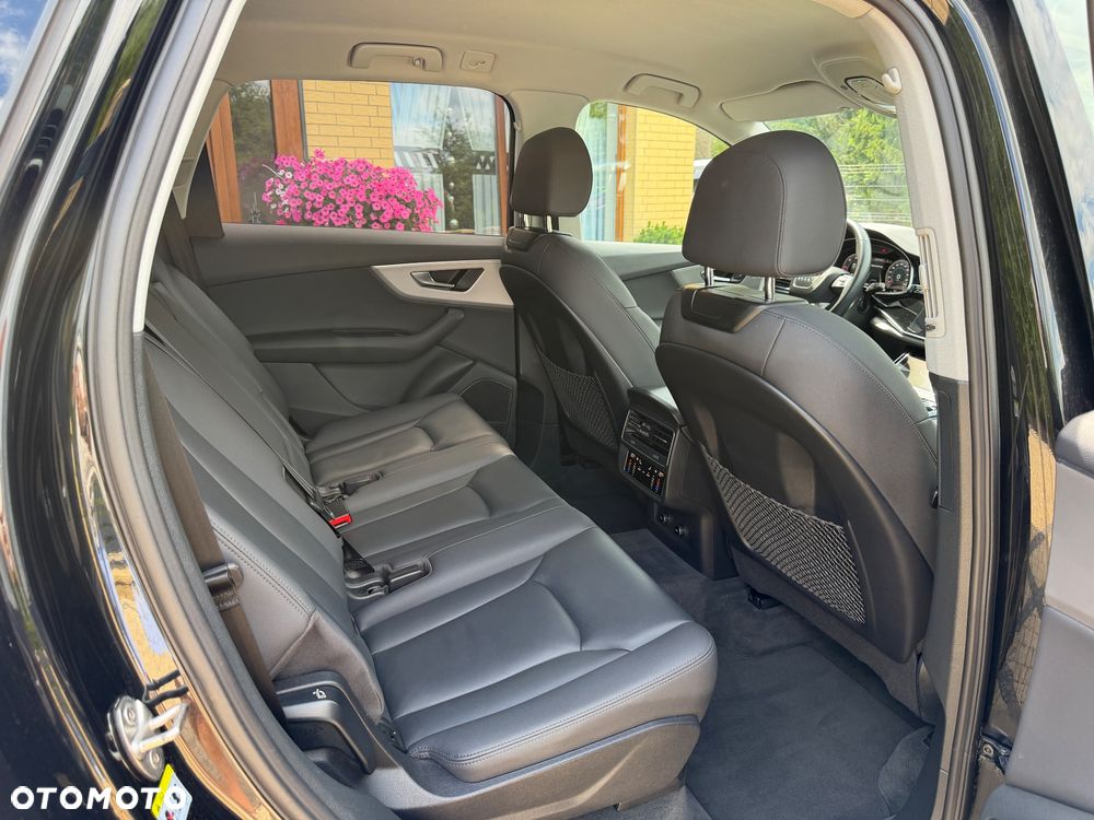 Audi Q7 45 TDI quattro tiptronic S line - 23