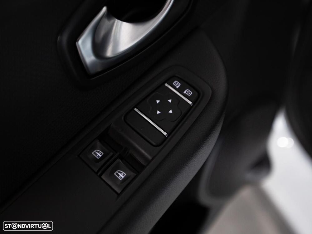 Renault Clio 1.5 dCi Zen - 13