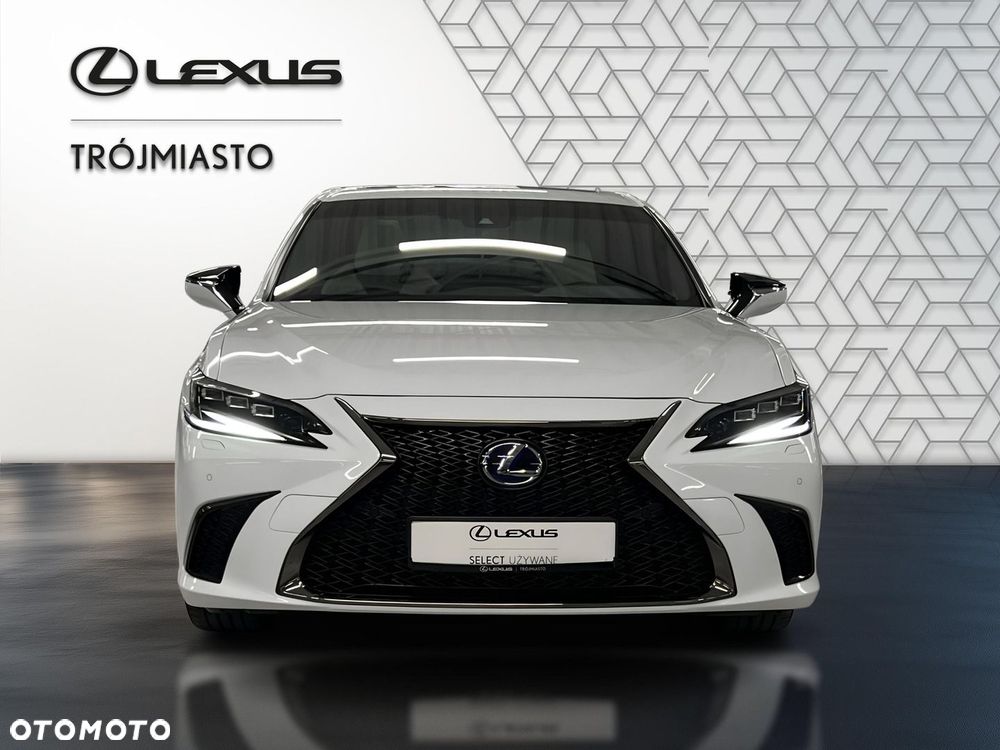 Lexus ES 300h F Sport Edition - 3