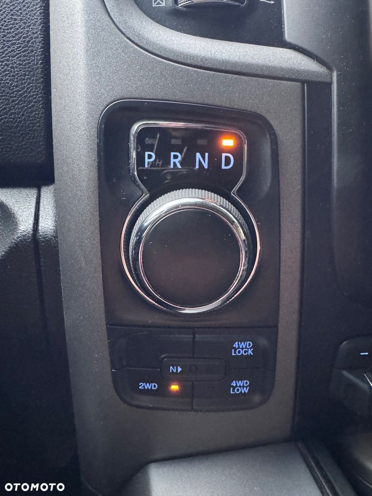 Dodge RAM 5.7 4x4 - 22