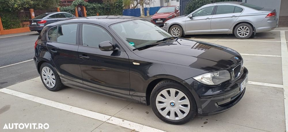 BMW Seria 1 116d Sport Line - 2