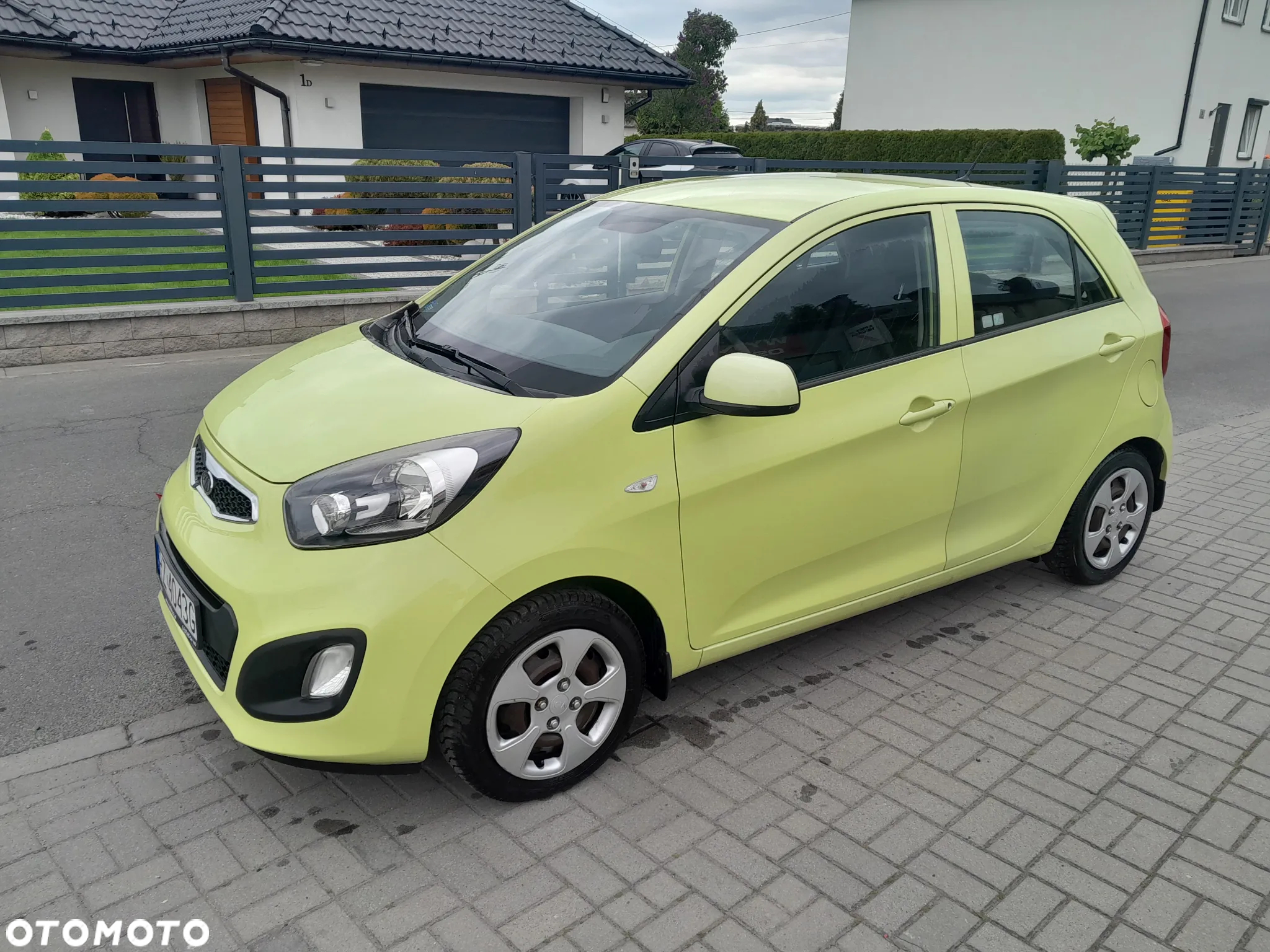 Kia Picanto 1.2 L - 2