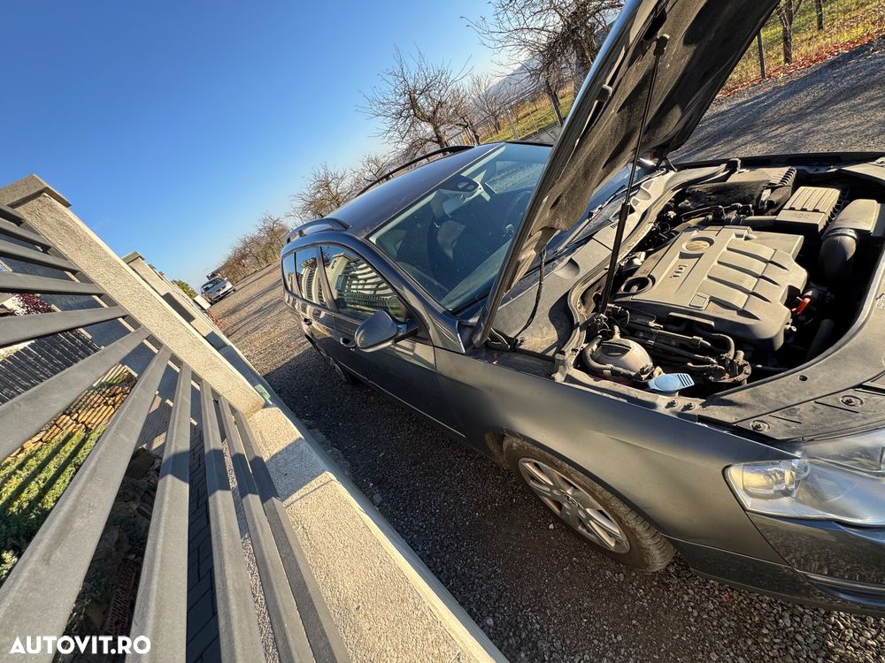 Volkswagen Passat Variant 2.0 TDI Sportline DPF - 13