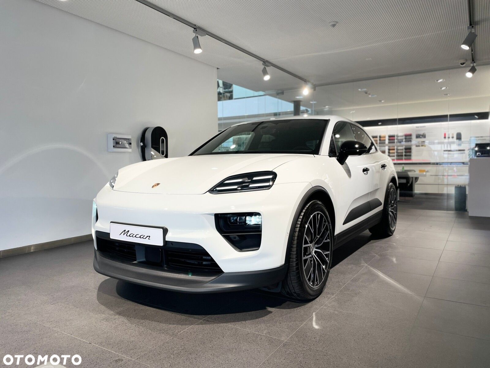 Porsche Macan - 2