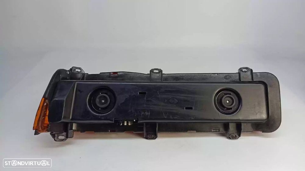 FAROLIM TRASEIRO DIREITO MERCEDES-BENZ SEDAN 1982 -A1238205064 - 4