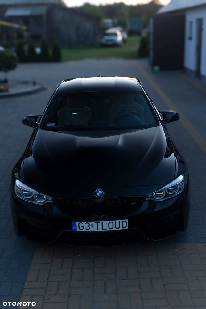 BMW M4 DKG - 1