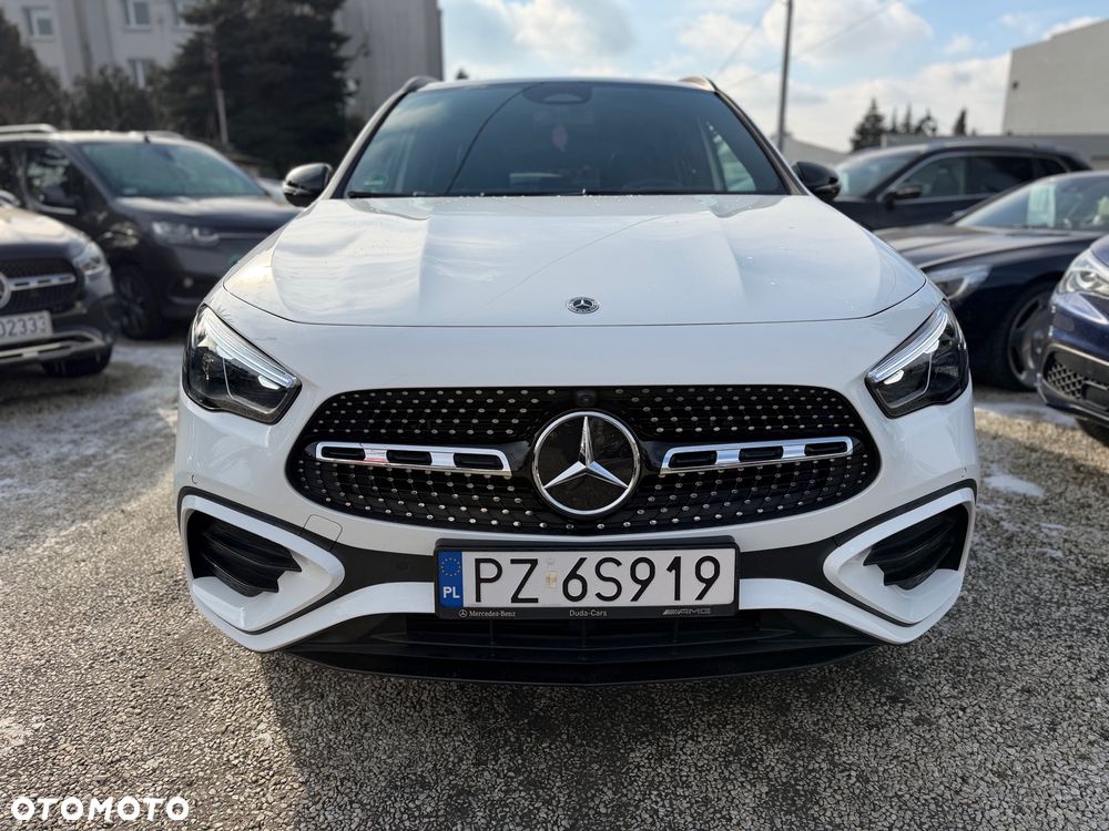 Mercedes-Benz GLA 250e AMG Line - 1