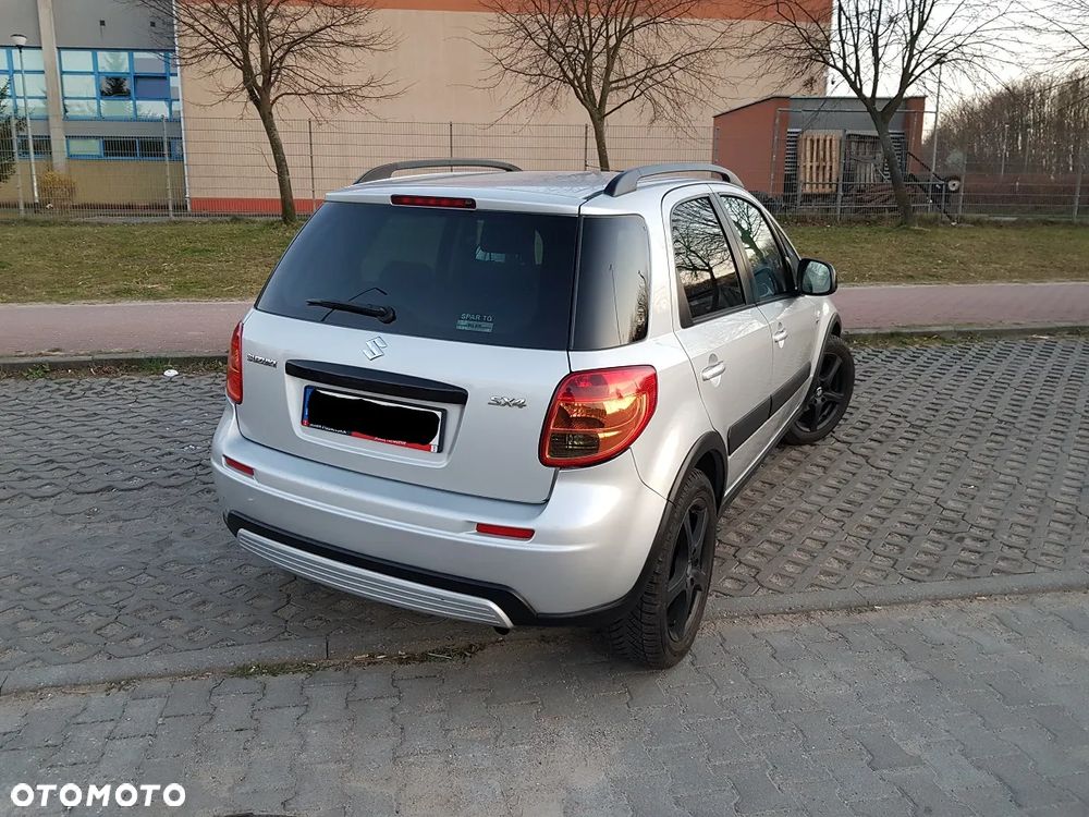 Suzuki SX4 1.9 DDiS DPF 4x2 Comfort - 6