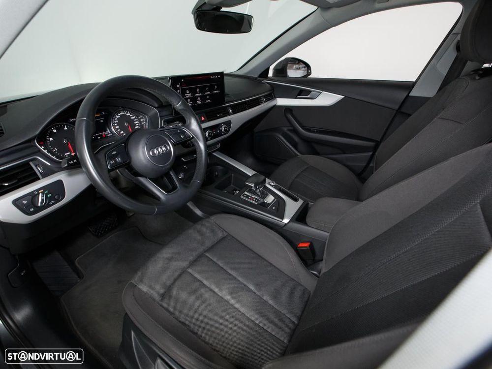 Audi A4 Avant 30 TDI S tronic - 7