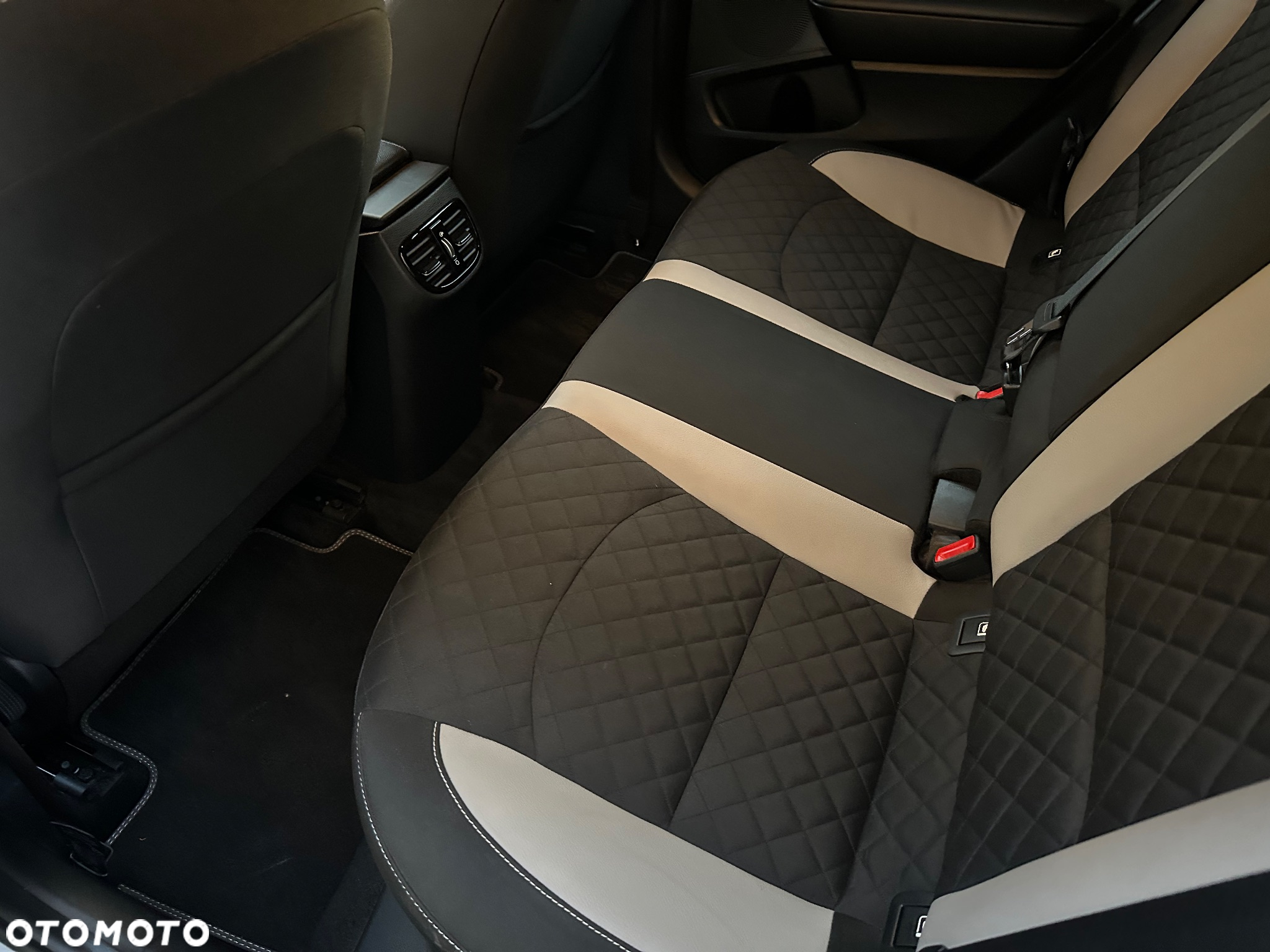 Kia ProCeed 1.6 CRDi GT Line DCT - 37